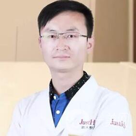 顧偉明