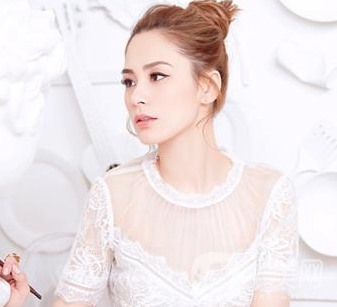 《延禧攻略》整容臉泛濫之后，于媽新劇自然美女阿嬌加盟