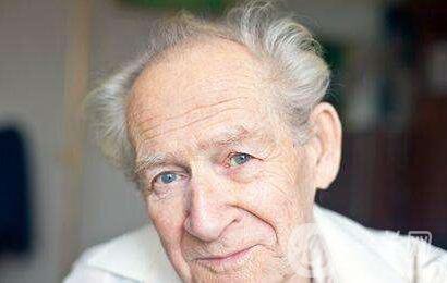 手背長(zhǎng)老年斑怎么辦 如何去除