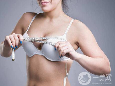 乳房下垂松軟怎么辦？