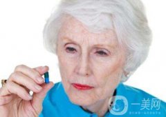 長了老年斑該應(yīng)該如何去除?去除老年斑的方式有那些？