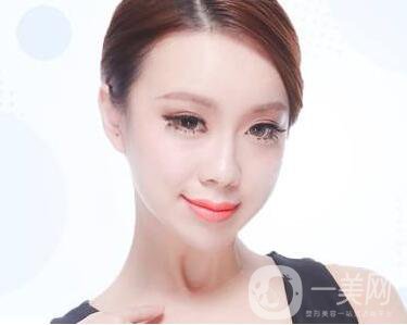 玻尿酸豐額頭維持多久？