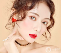 割雙眼皮怎么恢復快些?