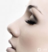 硅膠隆鼻的優(yōu)點有哪些？