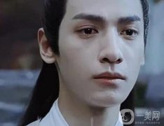 羅云熙成為韓國整形界范本？韓國也開始流行雙眼皮啦~