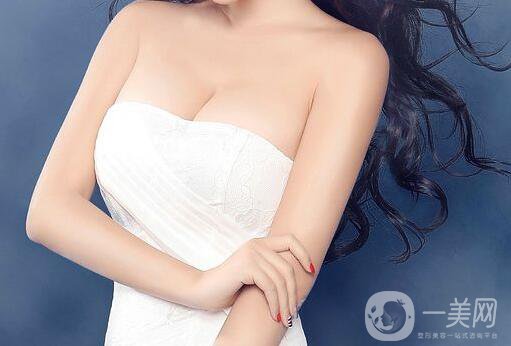 假體豐胸會(huì)影響母乳喂養(yǎng)嗎？
