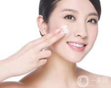 自體脂肪豐鼻唇溝果能維持多久？