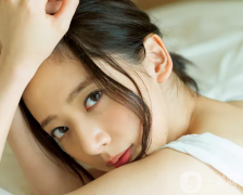 自體脂肪填充眼窩好嗎？
