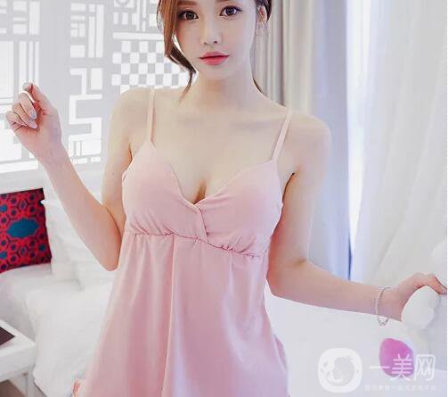 乳房下垂矯正需要休息多久？
