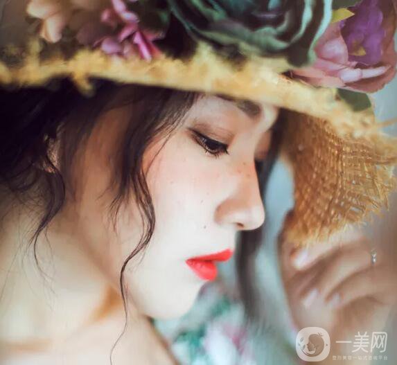 肋軟骨隆鼻多少錢(qián)？貴不貴？
