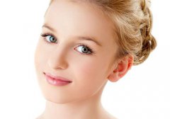 自體脂肪全臉填充貴嗎 有什么風(fēng)險(xiǎn)嗎