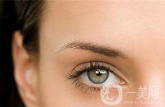 如何擺脫眼袋和黑眼圈？