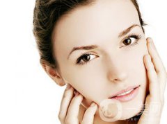 自體軟骨隆鼻**嗎？