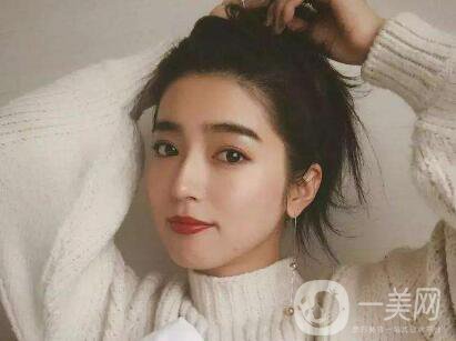 割完雙眼皮多久能化妝 如何護(hù)理能盡快恢復(fù)？