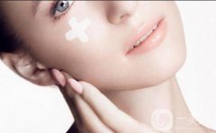 墊下巴后遺癥：假體墊下巴*嗎？