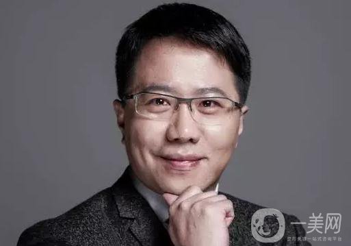楊曉楠：整形外科界大咖 讓你的眼睛會說話