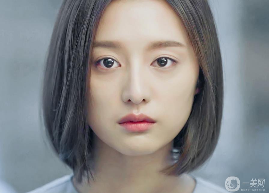 假體隆鼻