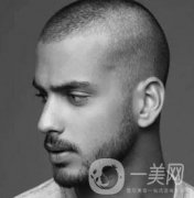 成都正規(guī)醫(yī)院做假體隆鼻墊鼻子費(fèi)用介紹