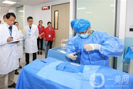 廣西醫(yī)科大學附屬醫(yī)院整形美容外科價格表2019年度鉅惠，快看