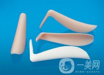 假體隆鼻整形手術(shù)一般多少錢？