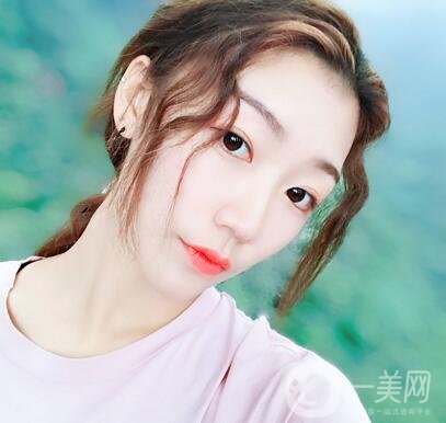 北京整容墊鼻梁多少錢(qián)？附隆鼻價(jià)格明細(xì)一覽表