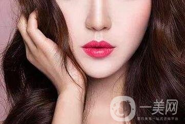 隆鼻手術(shù)的風(fēng)險大嗎？有哪些？