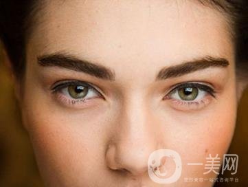 開眼角手術(shù)費用大概是多少？