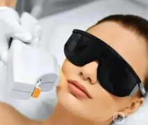 光子嫩膚和激光哪個(gè)更好呢？光子嫩膚的功？