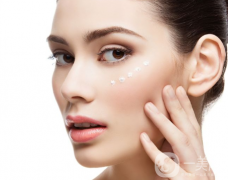 雙眼皮和提眉是不是可以一起做?