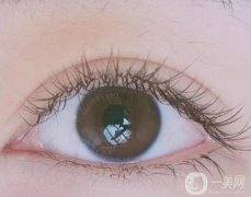 全切雙眼皮多長時(shí)間可以化妝呢？不能化妝的原因是什么？