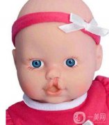 是什么原因造成孩子唇腭裂的?