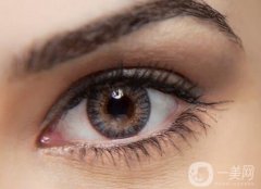 割雙眼皮可能出現(xiàn)哪些癥狀?適合割雙眼皮的人群