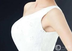 硅膠隆胸壞了怎么辦？硅膠隆胸破裂有什么危險?