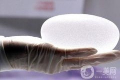 什么情況下必須取出隆胸假體？