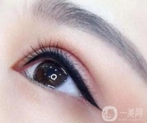 什么時候是美瞳線好的補(bǔ)色期？