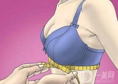 自體脂肪豐胸好還是假體豐胸好？