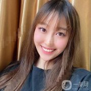 面部看起來更加的精致。所以后選擇了做一個面部吸脂給自己的臉部輪廓打造一