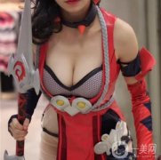 做完自體脂肪隆胸手術(shù)已經(jīng)有一周的時(shí)間了，今天我去醫(yī)院拆了線。還讓醫(yī)生給