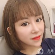 人們都說(shuō)早起的鳥兒有蟲吃，自從做完拉皮手術(shù)之后，我一直堅(jiān)持早睡早起