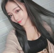 我是雙眼皮，但是我喜歡歐美的那種眼型，所以做了很多功課