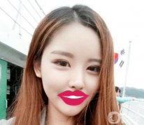 我是單雙眼睛，雙眼皮內(nèi)緣不是很明顯，鼻子也不好看