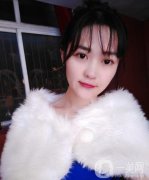 我很早以前就想過動(dòng)鼻子，因?yàn)槲艺娴暮懿幌矚g我的鼻子，感覺我的鼻影就那樣