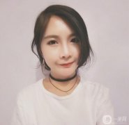 隆鼻的整個過程并沒有那么難受，因為有專業(yè)的麻醉師全程陪伴