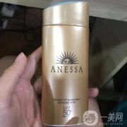 安耐曬哪款防曬霜好用？了解不同膚質(zhì)的防曬需求
