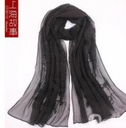 冬日時(shí)尚保暖秘籍：選購高品質(zhì)羊毛圍巾的十大品牌推薦