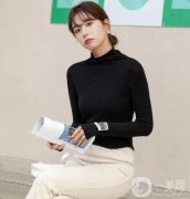 韓系小姐姐的時尚穿搭：打底衫的多樣風(fēng)采
