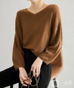 中年女性的優(yōu)雅風穿搭：舒適與氣質(zhì)并存