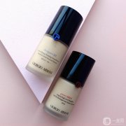 阿瑪尼粉底液2號(hào)與3號(hào)：誰(shuí)才是顯白的王者?