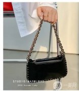 意式風情，邂逅復古魅力——Charm&Shape包包