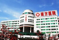 南方醫(yī)院吸脂價格表2024必看，醫(yī)生推薦+真實案例分享